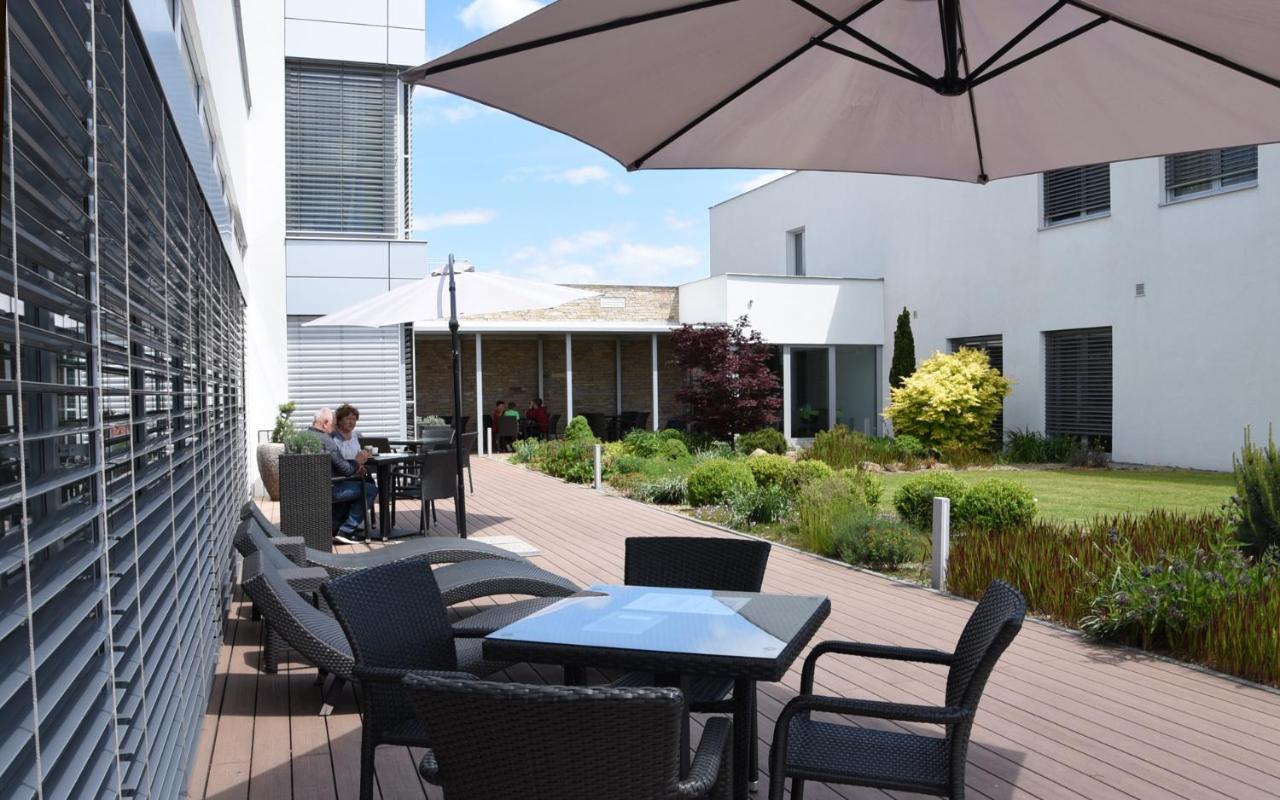 Hotel Harmony Medical & Wellness-Free Parking, 1,8Km From The Center Kroměříž Εξωτερικό φωτογραφία