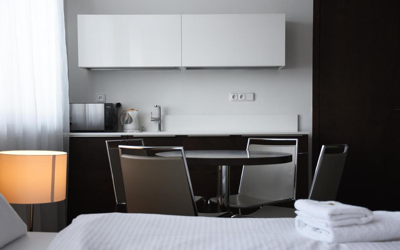 Hotel Harmony Medical & Wellness-Free Parking, 1,8Km From The Center Kroměříž Εξωτερικό φωτογραφία