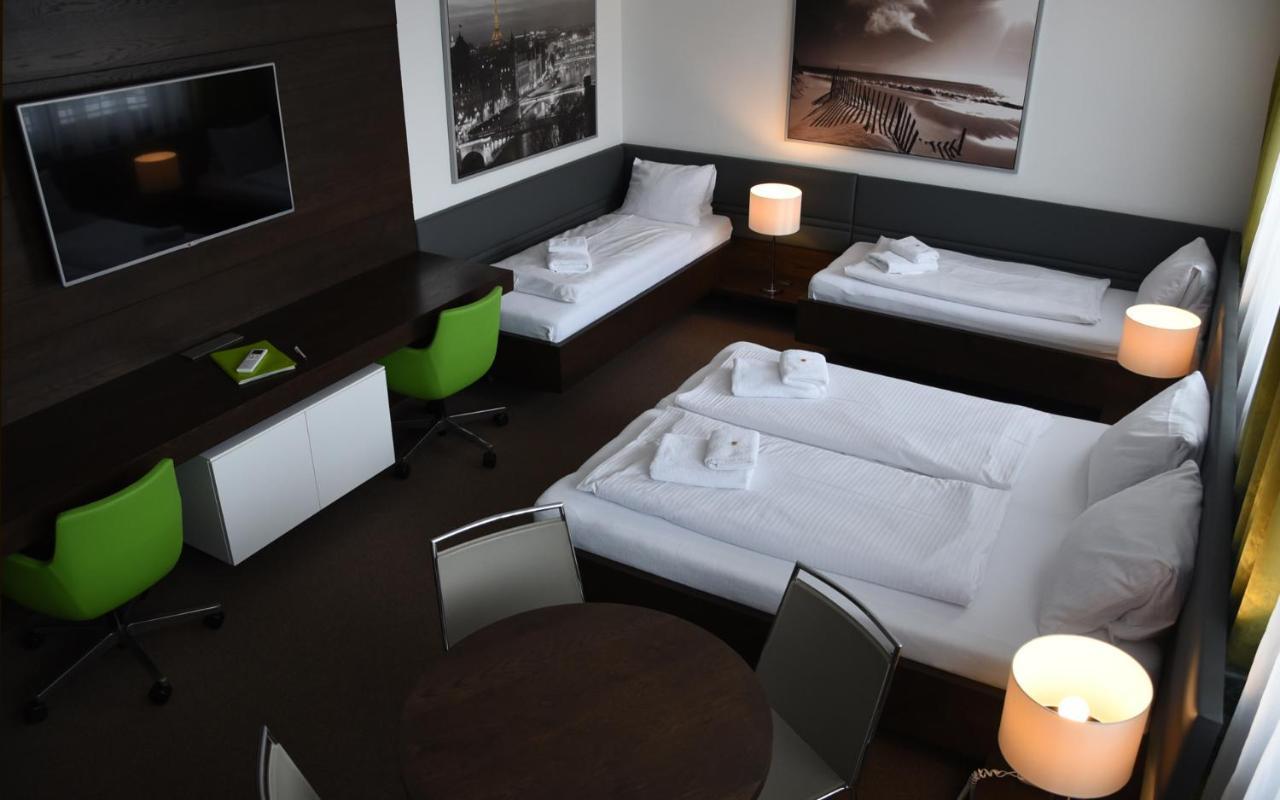 Hotel Harmony Medical & Wellness-Free Parking, 1,8Km From The Center Kroměříž Εξωτερικό φωτογραφία