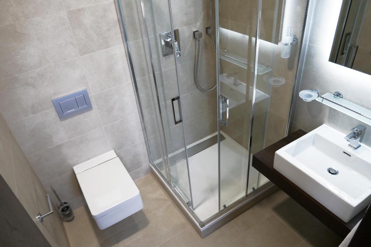 Hotel Harmony Medical & Wellness-Free Parking, 1,8Km From The Center Kroměříž Εξωτερικό φωτογραφία