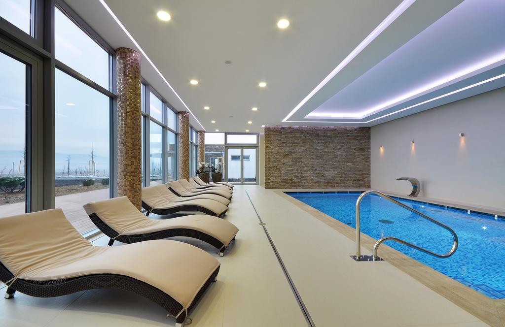 Hotel Harmony Medical & Wellness-Free Parking, 1,8Km From The Center Kroměříž Εξωτερικό φωτογραφία