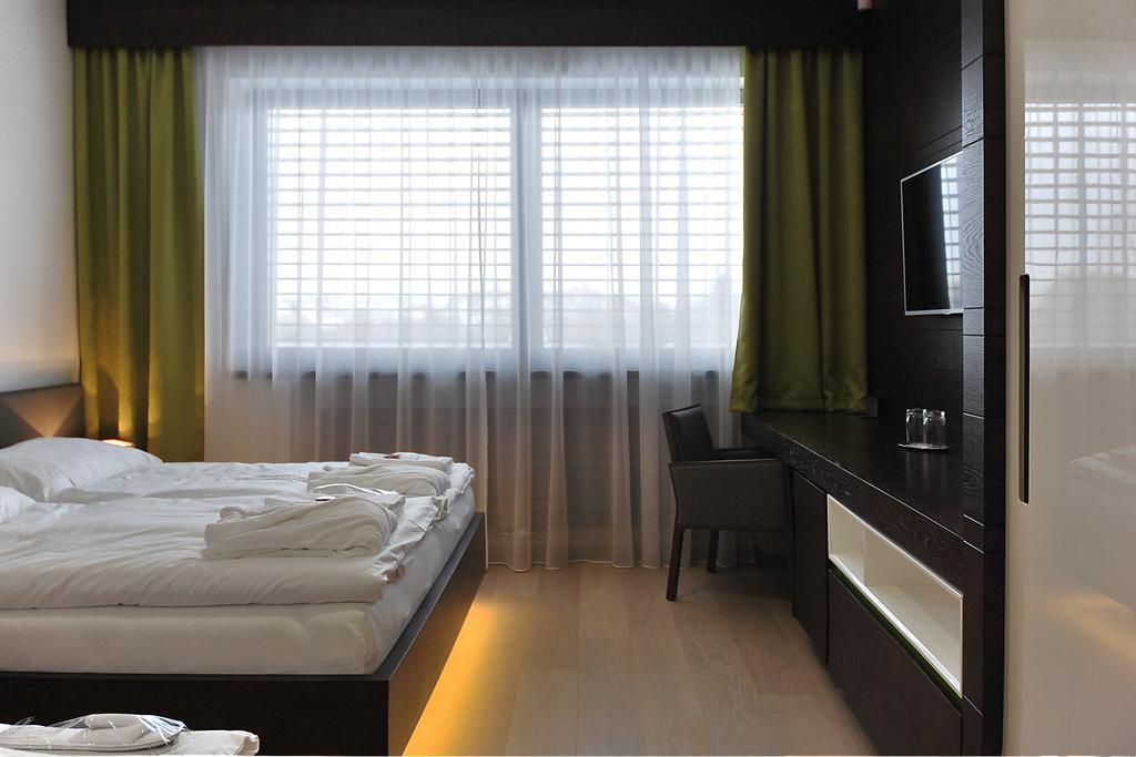 Hotel Harmony Medical & Wellness-Free Parking, 1,8Km From The Center Kroměříž Δωμάτιο φωτογραφία