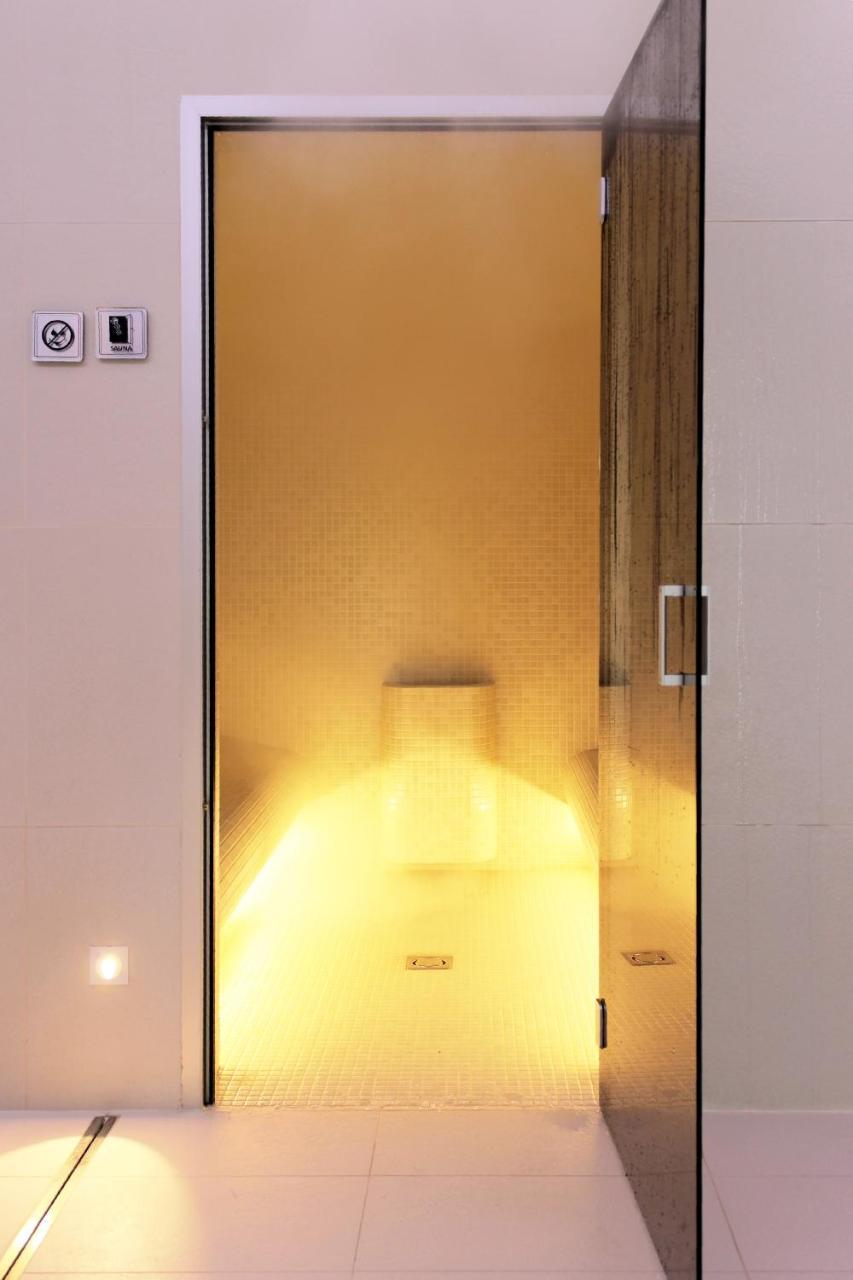 Hotel Harmony Medical & Wellness-Free Parking, 1,8Km From The Center Kroměříž Εξωτερικό φωτογραφία